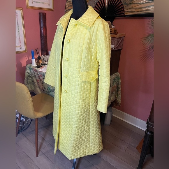 Vintage Jackets & Blazers - Vintage Mid century yellow puffer pea coat Fits like a small Label is Spindrift